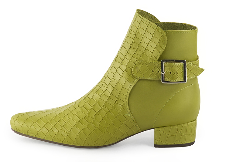 Women's pistachio green elegant ankle boots, with buckles at the back. Round toe. Low block heels - Profile view